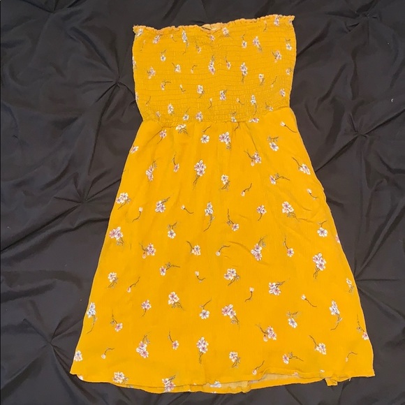 Yellow/mustard summer dress with floral print - Picture 1 of 3